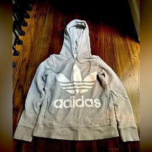 Women’s Adidas sweatshirt hoodie.